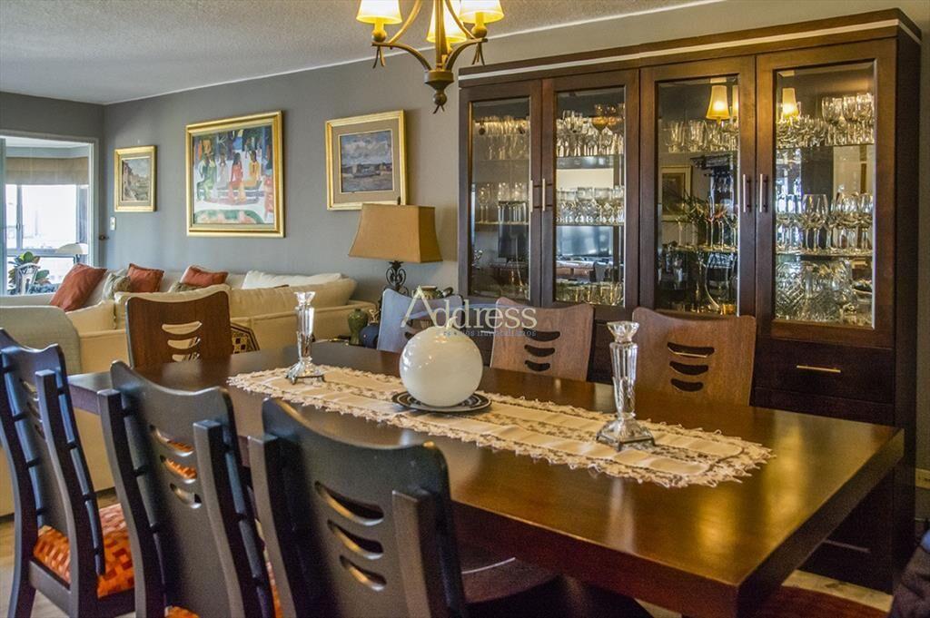 Apartamento en Roosevelt Center de 3 dormitorios