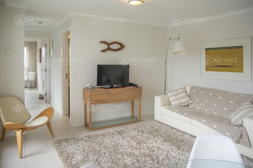 Departamento de 1 dormitorio y medio en venta en