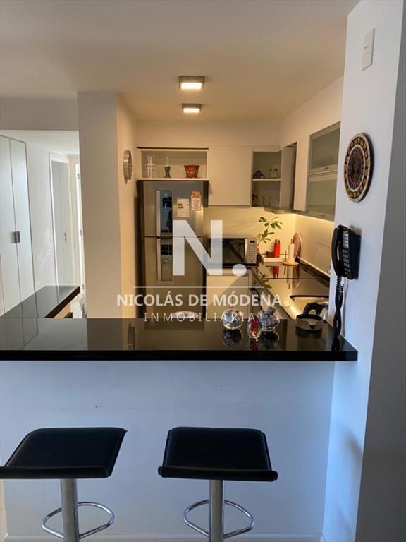 Departamento de 2 dormitorios y medio en venta en