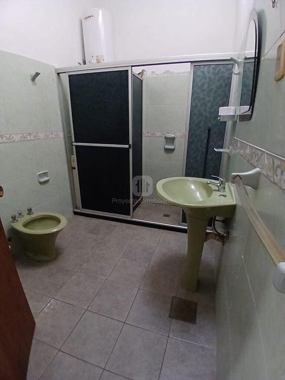 VENTA CASA CERRITO CON GARAGE 3 AUTOS