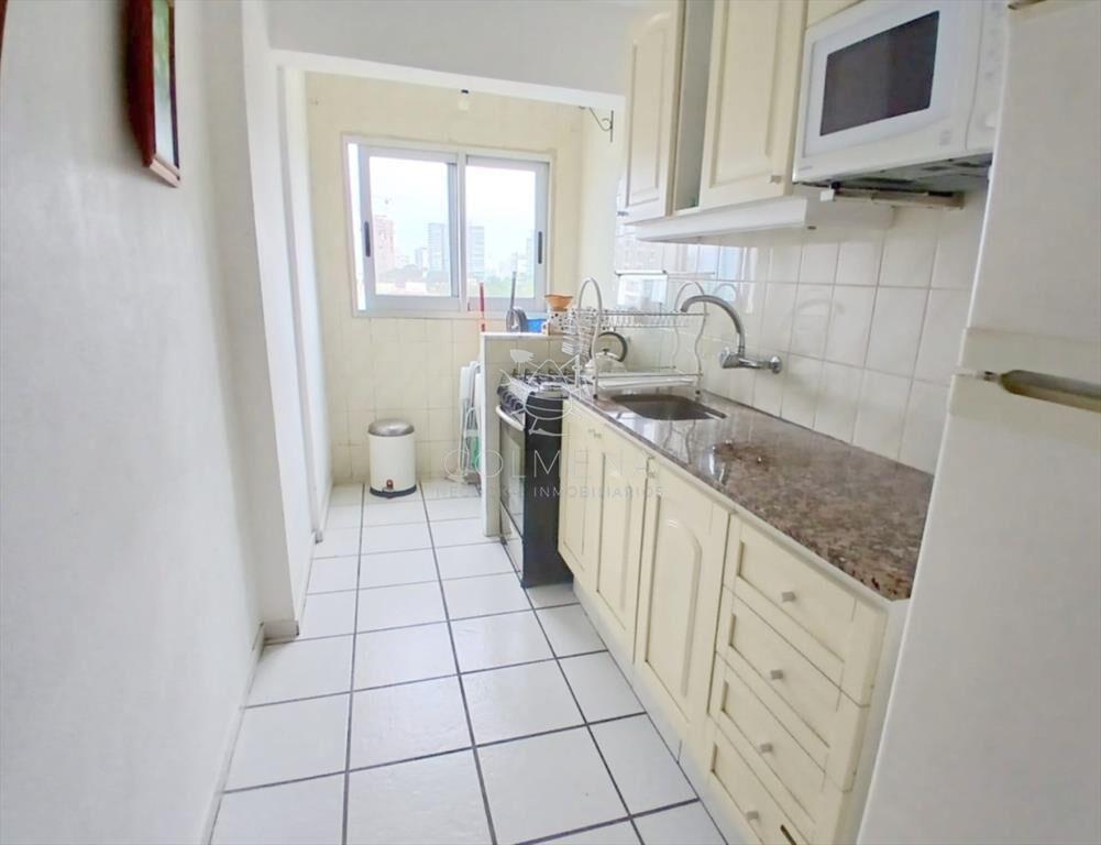 Apartamento 2 dormitorios, 2 baños , Balcón y cochera en