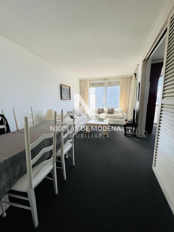 ALQUILER Y VENTA de encantador apartamento en
