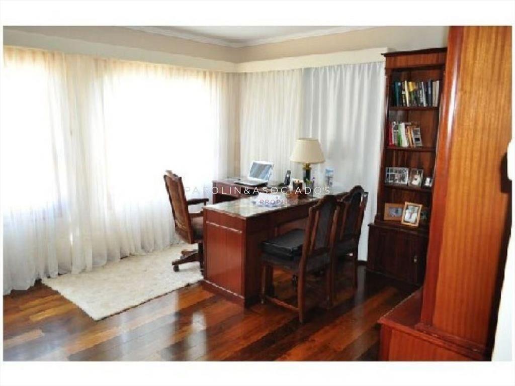 Casa en venta de 5 dormitorios en Playa Mansa,