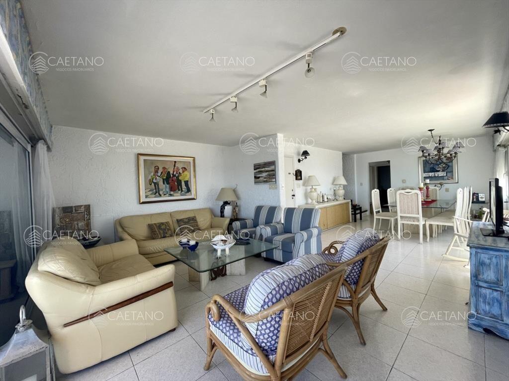 Apartamento en primera línea, Playa Brava, Punta
