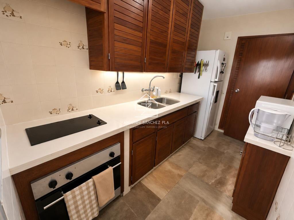 Alquiler apartamento tres dormitorios Punta del este Playa