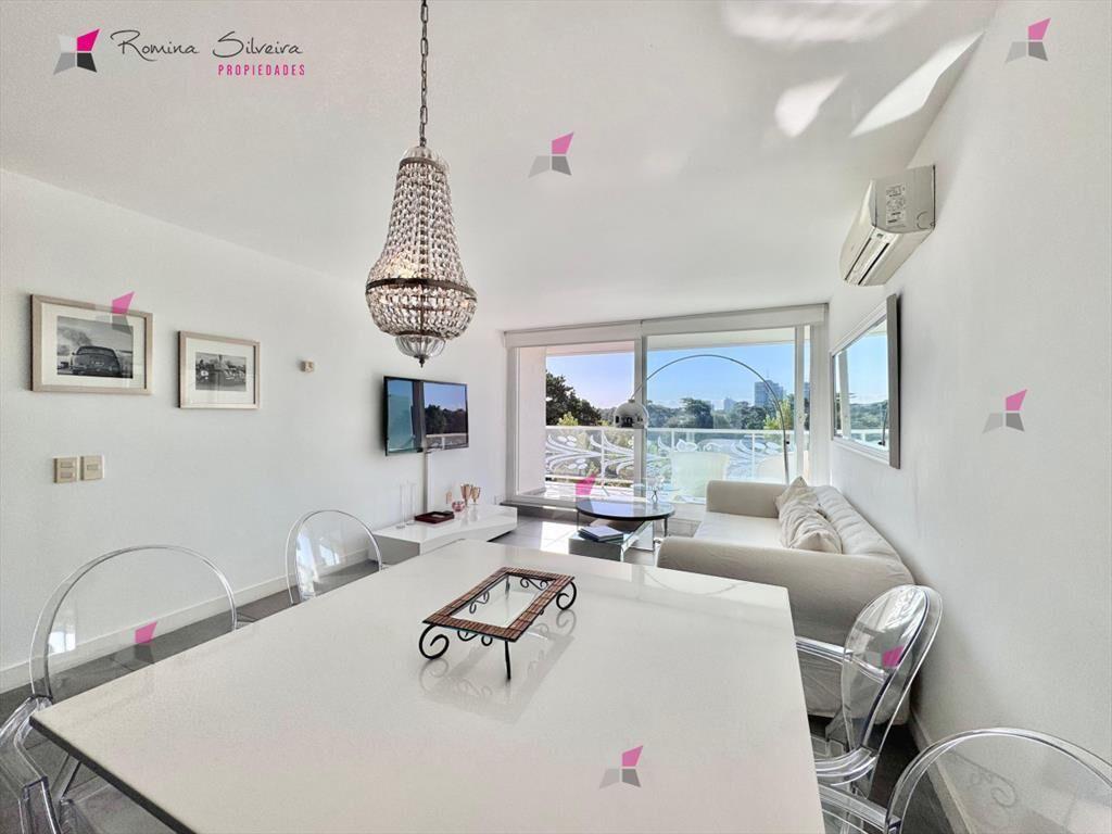 VENTA DE APARTAMENTO DE 1 DORMITORIO Y MEDIO EN