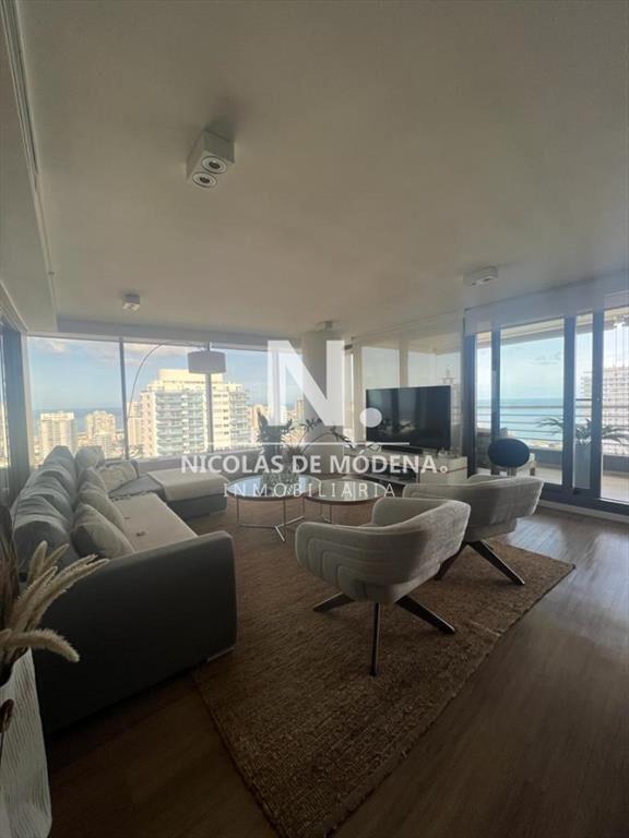 Apartamento en Mansa - Punta del Este - Alexander