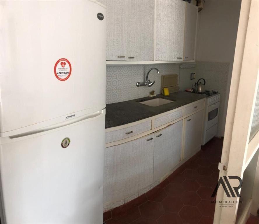 Apartamento en Alquiler Anual c/ cochera en Rambla parad...