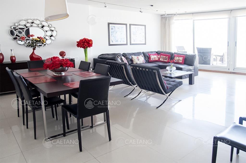 Hermoso PentHouse con vista al mar.