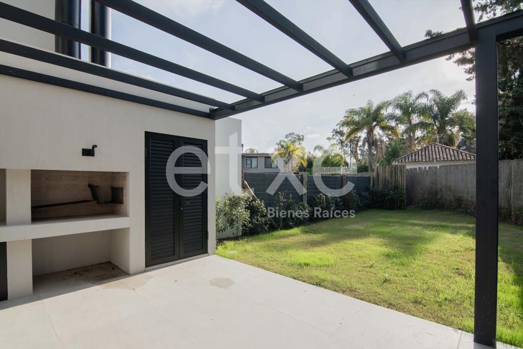 Venta de Casa Ph a Estrenar en San Nicolas...