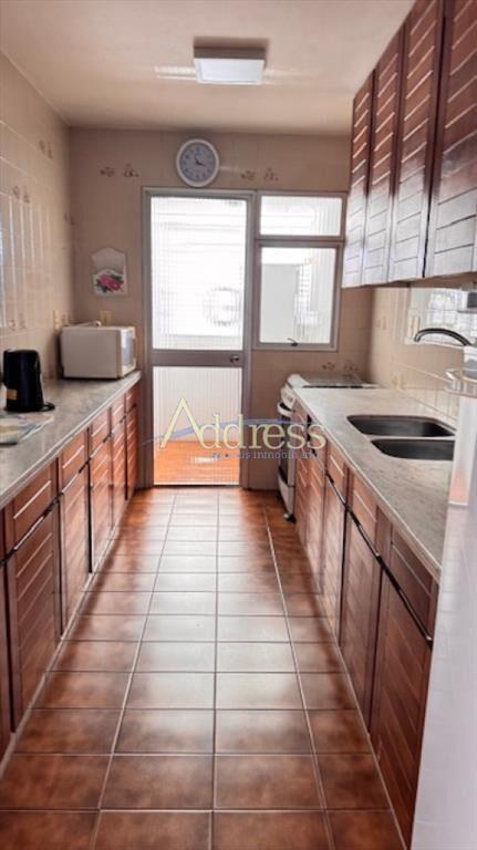 Apartamento de 3 dor, 3 baños, Balcon y Garage cuenta con