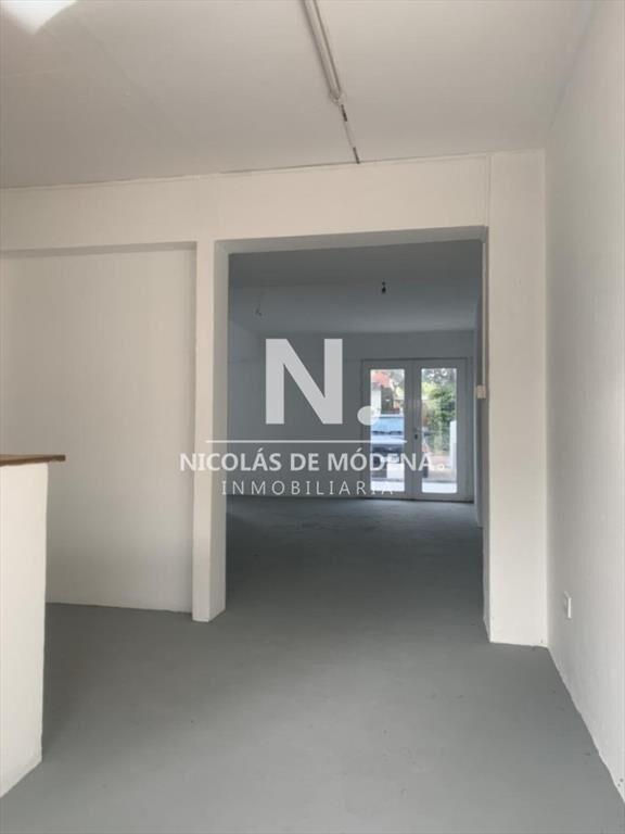 En venta local de 390m2 en Punta del Este
