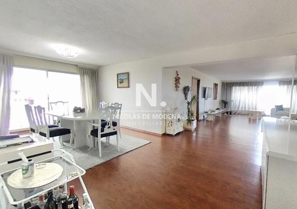 Apartamento en venta en Roosevelt 3 dormitorios