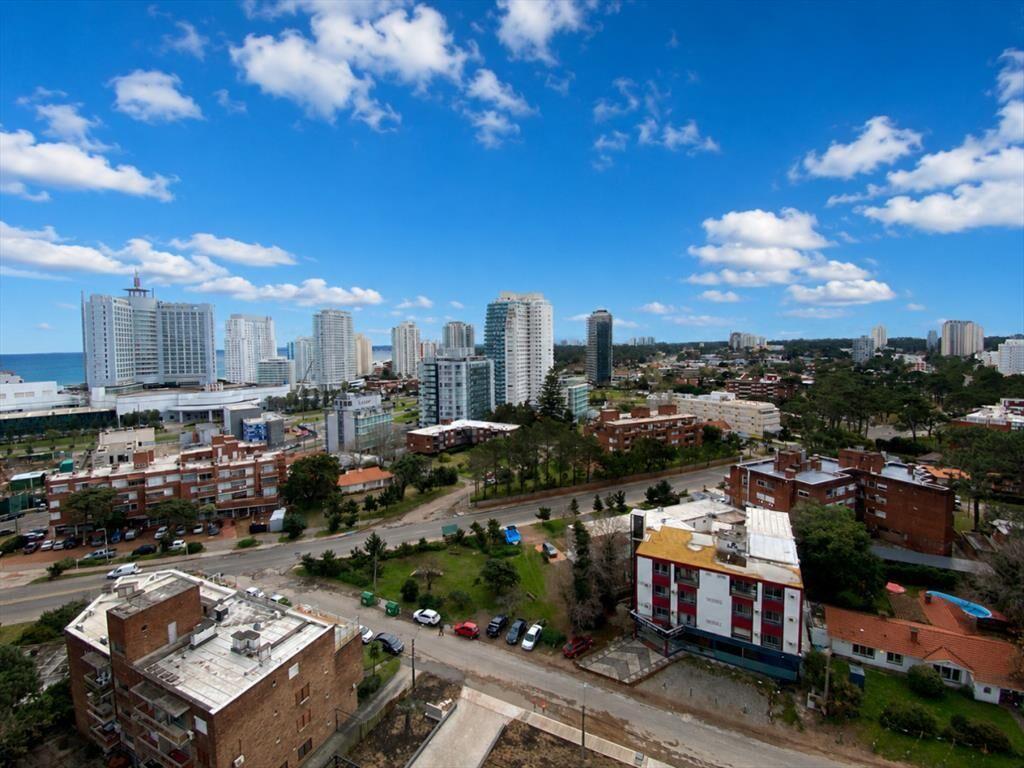 APARTAMENTO EN VENTA 2 DORMITORIOS- TORRES DEL
