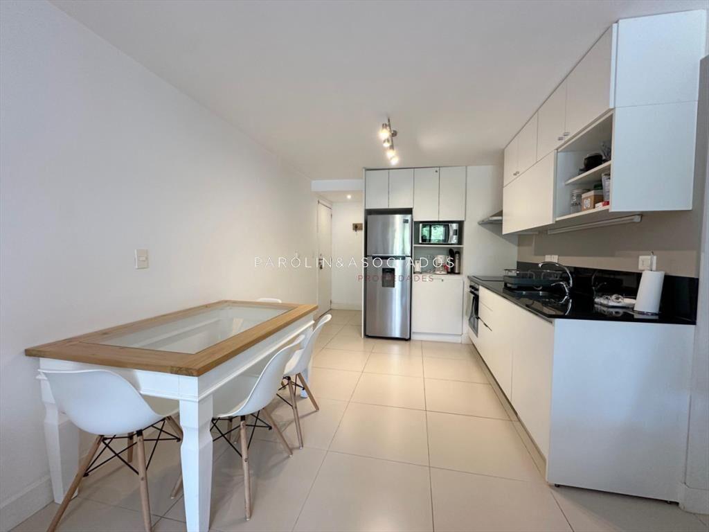 Departamento en Venta en Edificio Unique, Punta