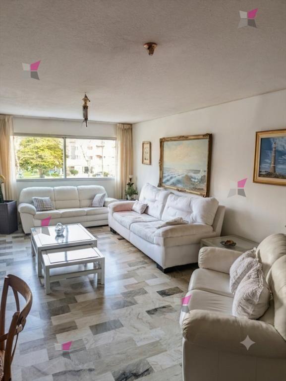 Gran apartamento 3 dormitorios más dependencia