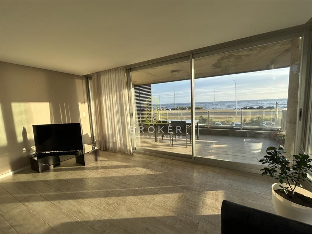 Venta Departamento Punta Del Este Playa Mansa,