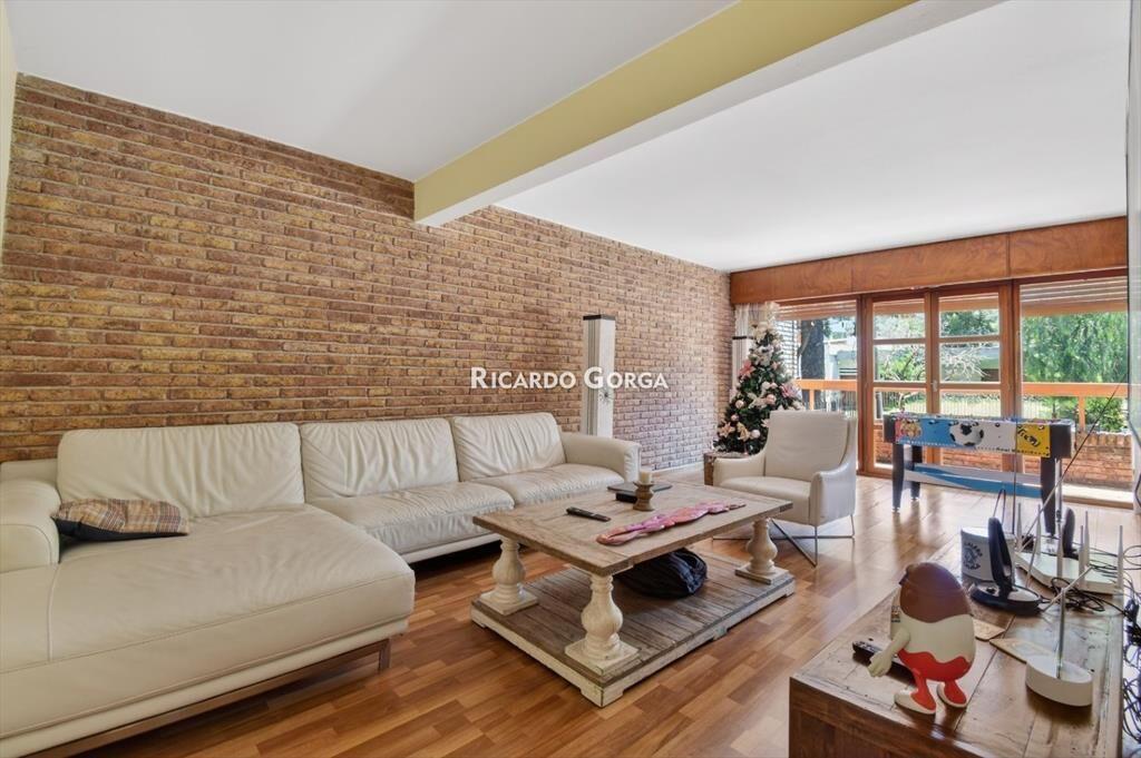 Hermoso chalet, 2 casas, 6 dormitorios, Fondo, Piscina e...