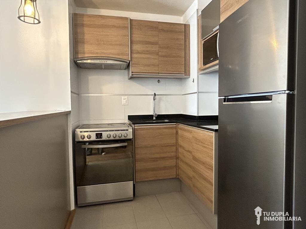 Alquiler 1 dormitorio con balcón Amueblado en Pocitos