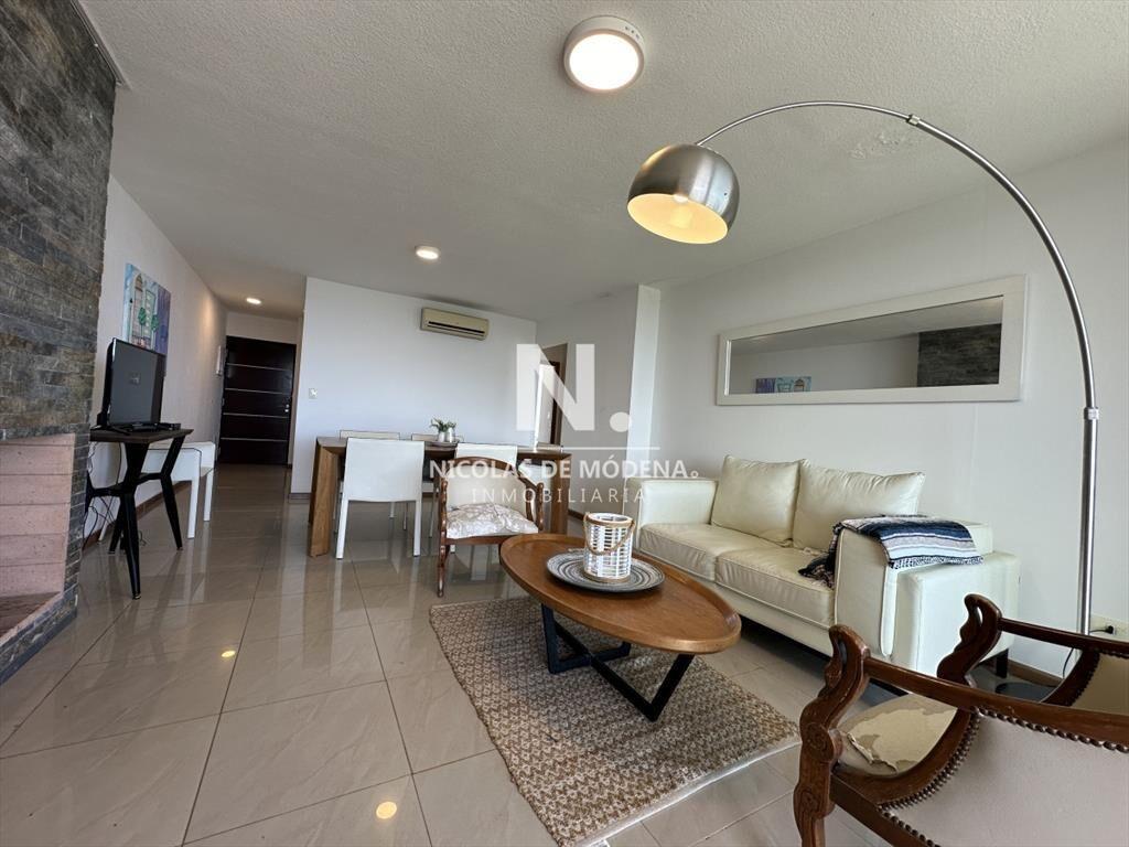 Venta apartamento en Punta Ballena