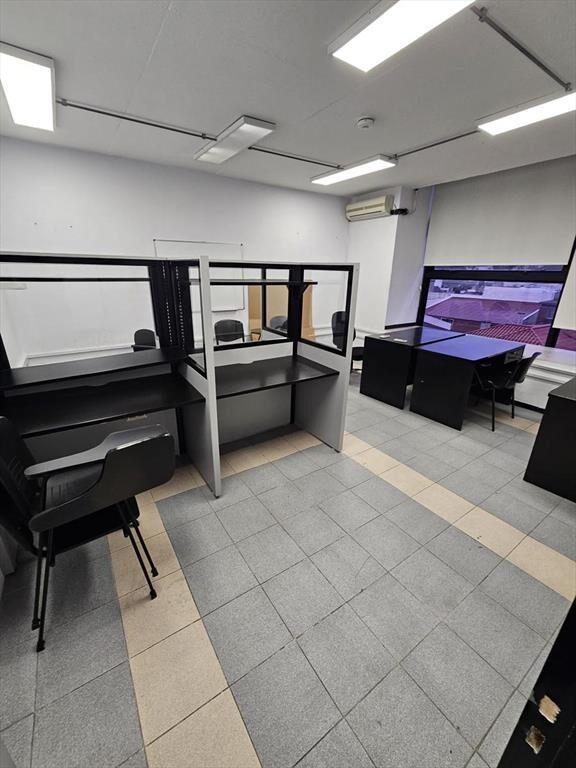 Prox Agraciada, gran edificio para oficinas, 295 m2 !