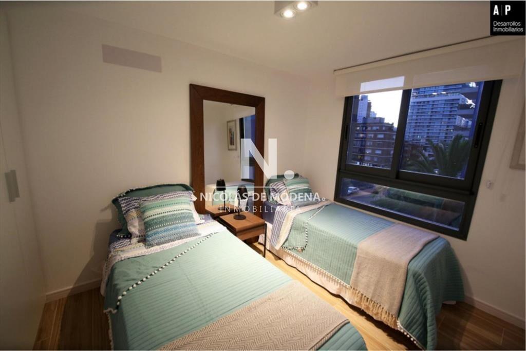 Apartamento en venta de 2 dormitorios en Punta