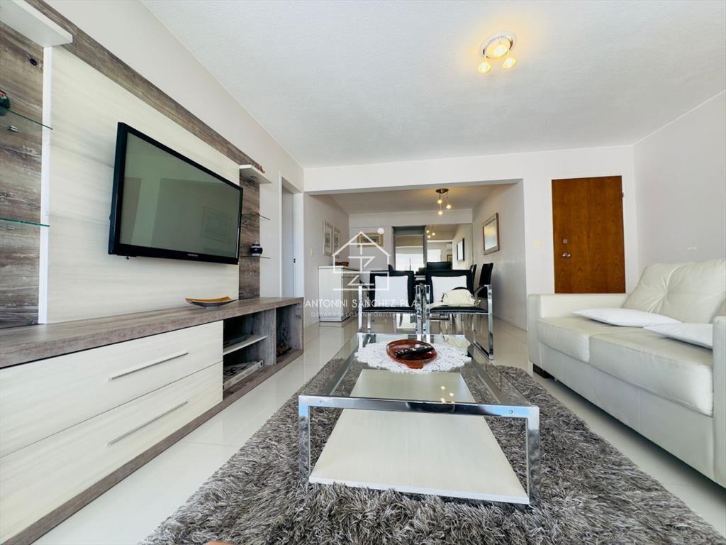 Alquiler y venta de apartamento de 2 dormitorios en Punta d