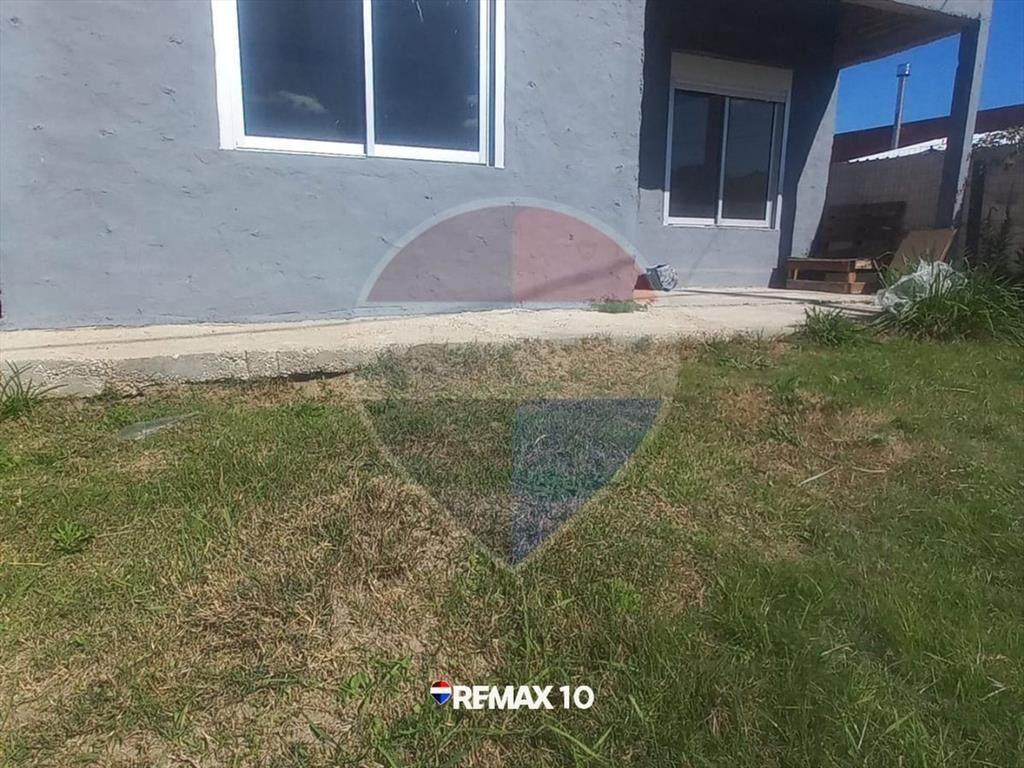 SE VENDE CASA EN 25 DE MAYO
