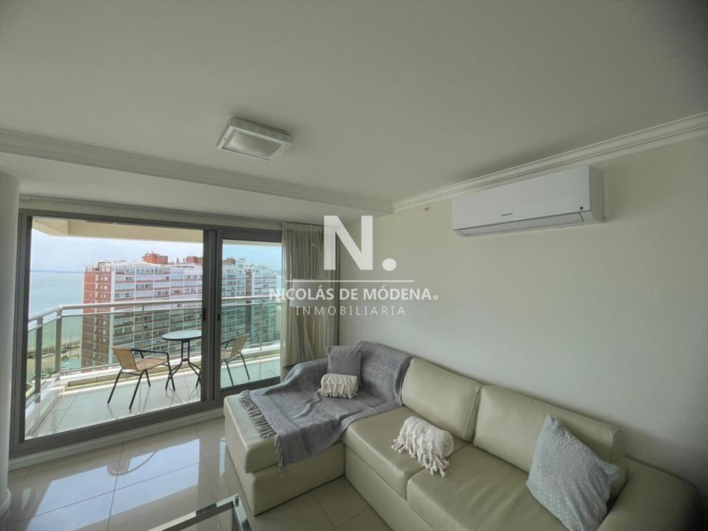 Disponible en Alquiler, apartamento de 2 dormitorios en Bra