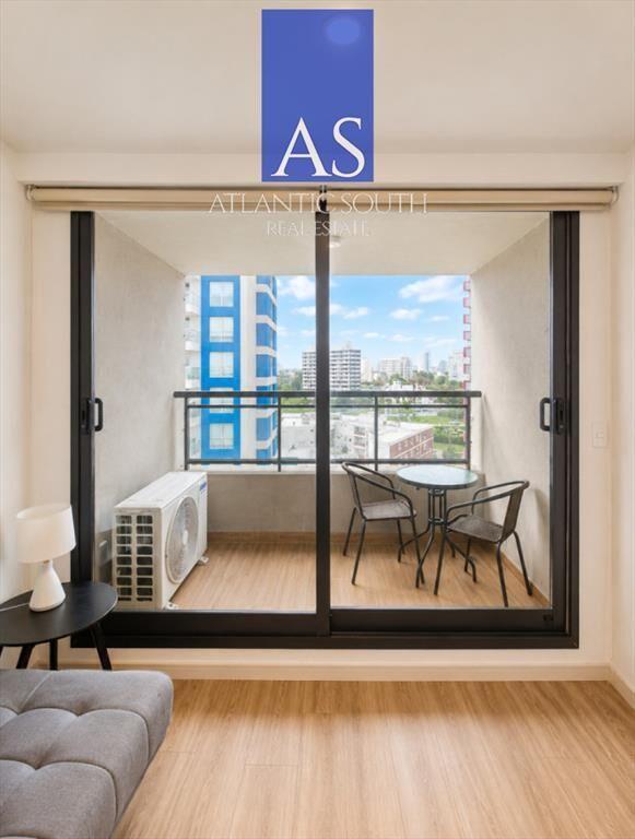 Moderno apartamento de 2 dormitorios en Torre con