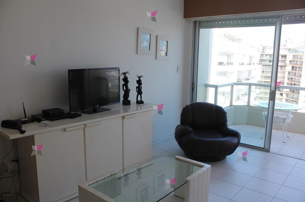 ALQUILER TEMPORAL APARTAMENTO DE 2 DORMITORIOS TORRE MARINA