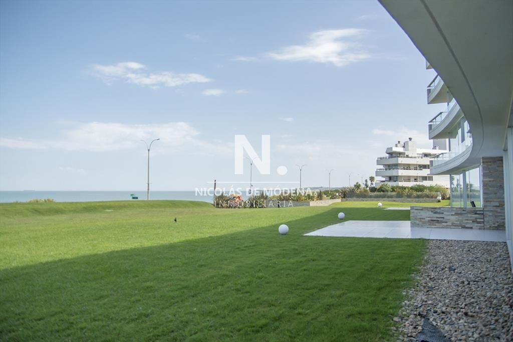 En venta apartamento de 3 suites + dependencia en