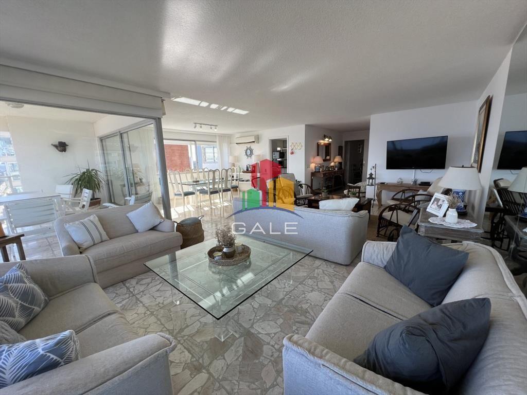 Retasado. Espectacular apartamento en venta en
