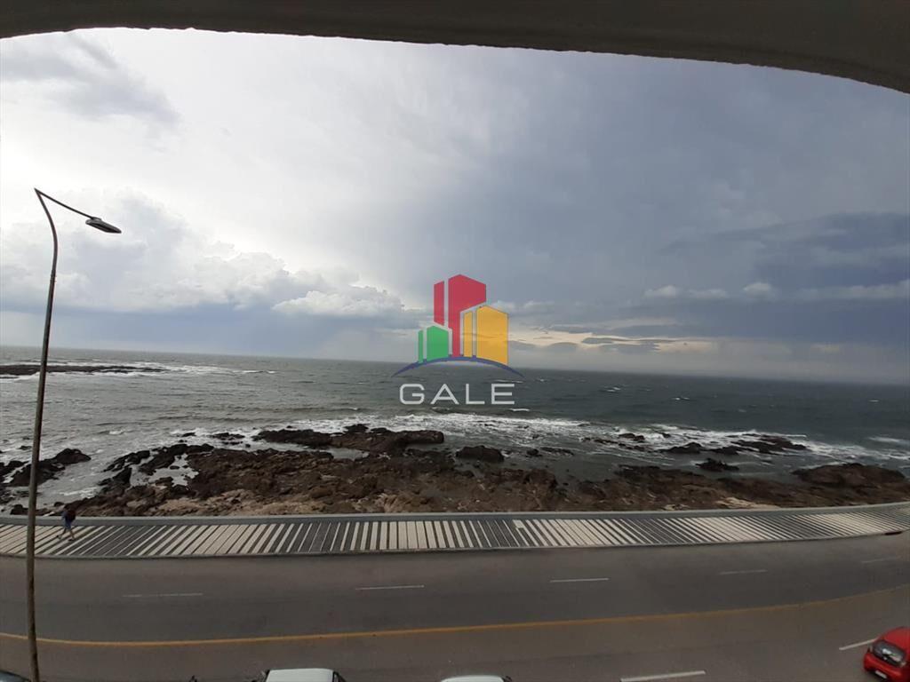 Apartamento en Venta de 3 dormitorios en Punta ,