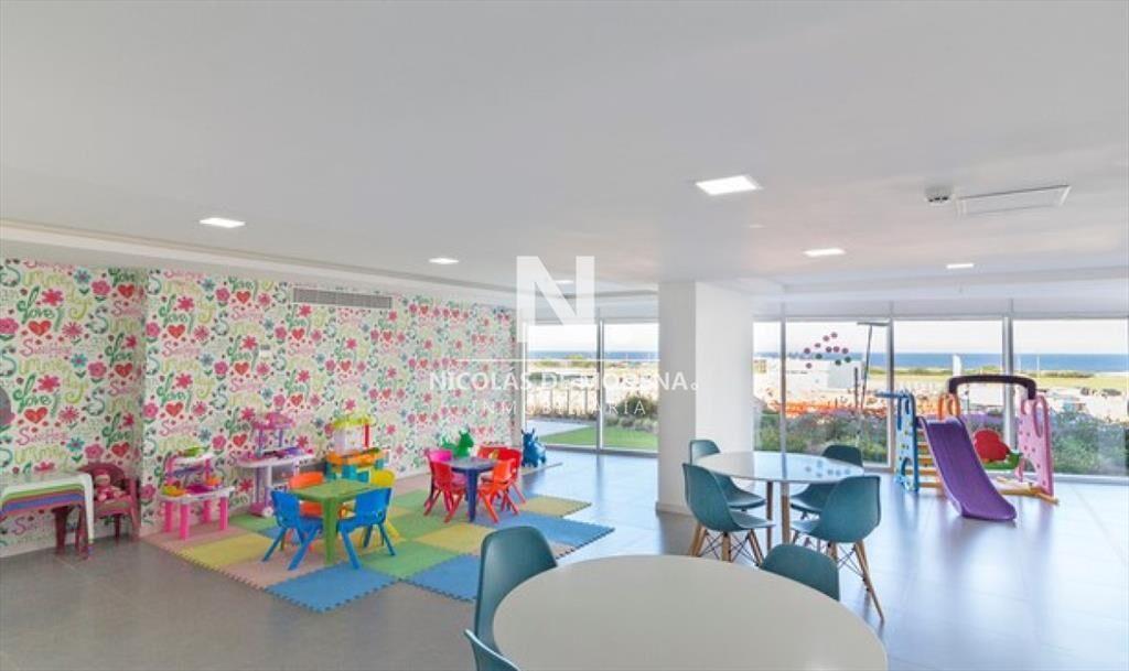 Hermoso departamento en playa Brava de 2 en venta