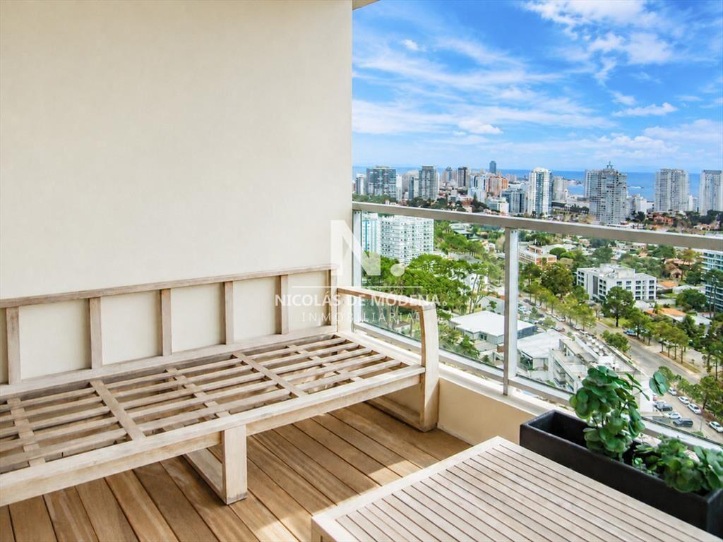 Departamento de 1 dormitorio en venta ,piso alto.