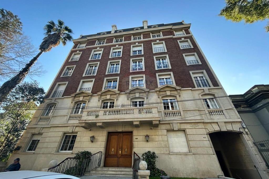 VENTA Apartamento 3 dorm gje, con renta, Pocitos