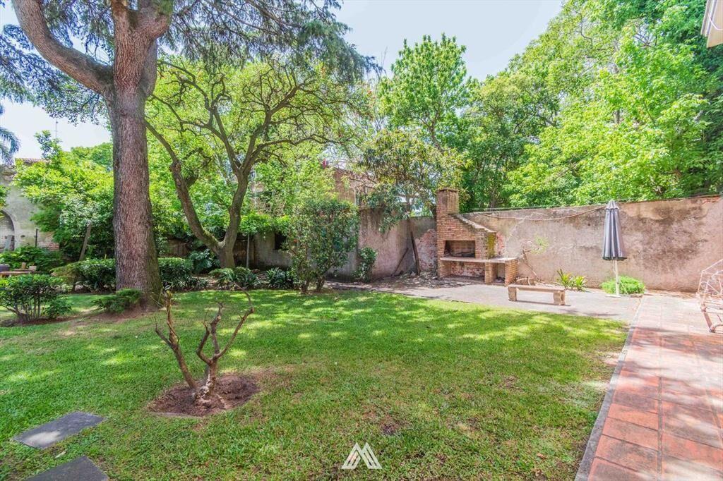 Venta casa 5 dormitorios gge fondo parillero Prado