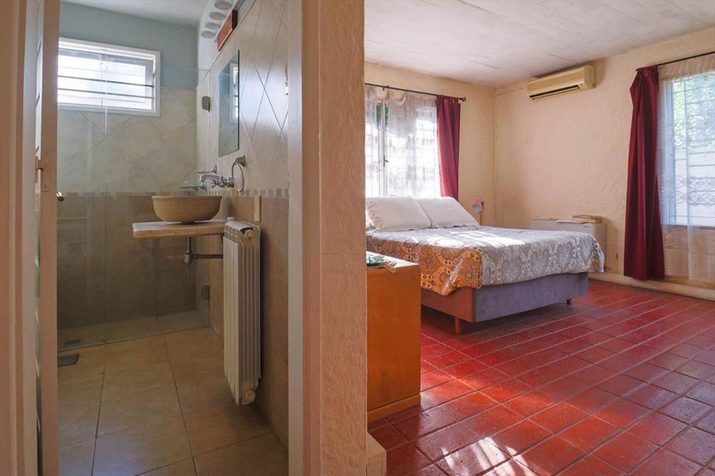 VENTA CASA PRADO 4 DORMITORIOS GARAJE BARBACOA