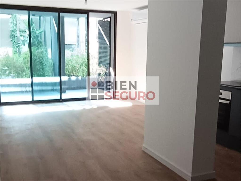 Apartamento de 2 dormitorios, 2 baños en venta en Pocitos.