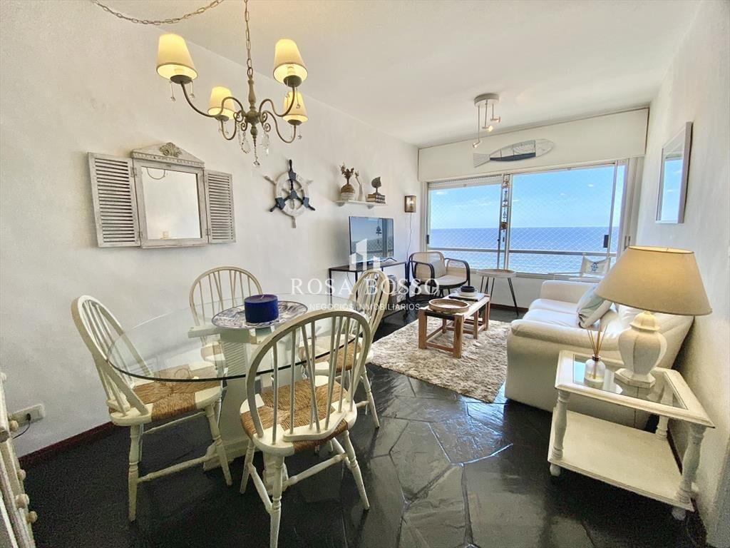Apartamento 1  dormitorios y medio 1 baños Punta