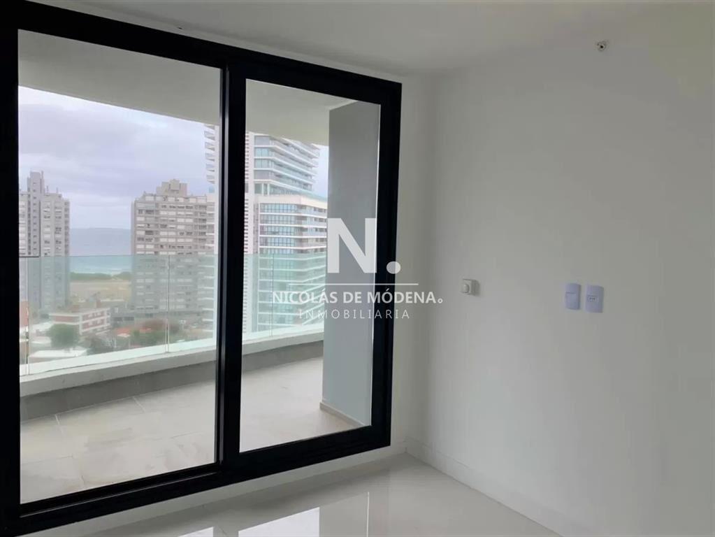 Departamento disponible en edificio Artower