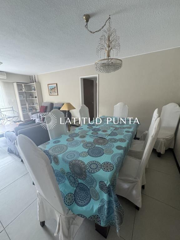 Apartamento en Roosevelt, 2 dormitorios