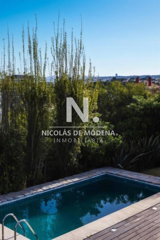 Excelente casa de 6 Dormitorios en El Chorro Manantiales en