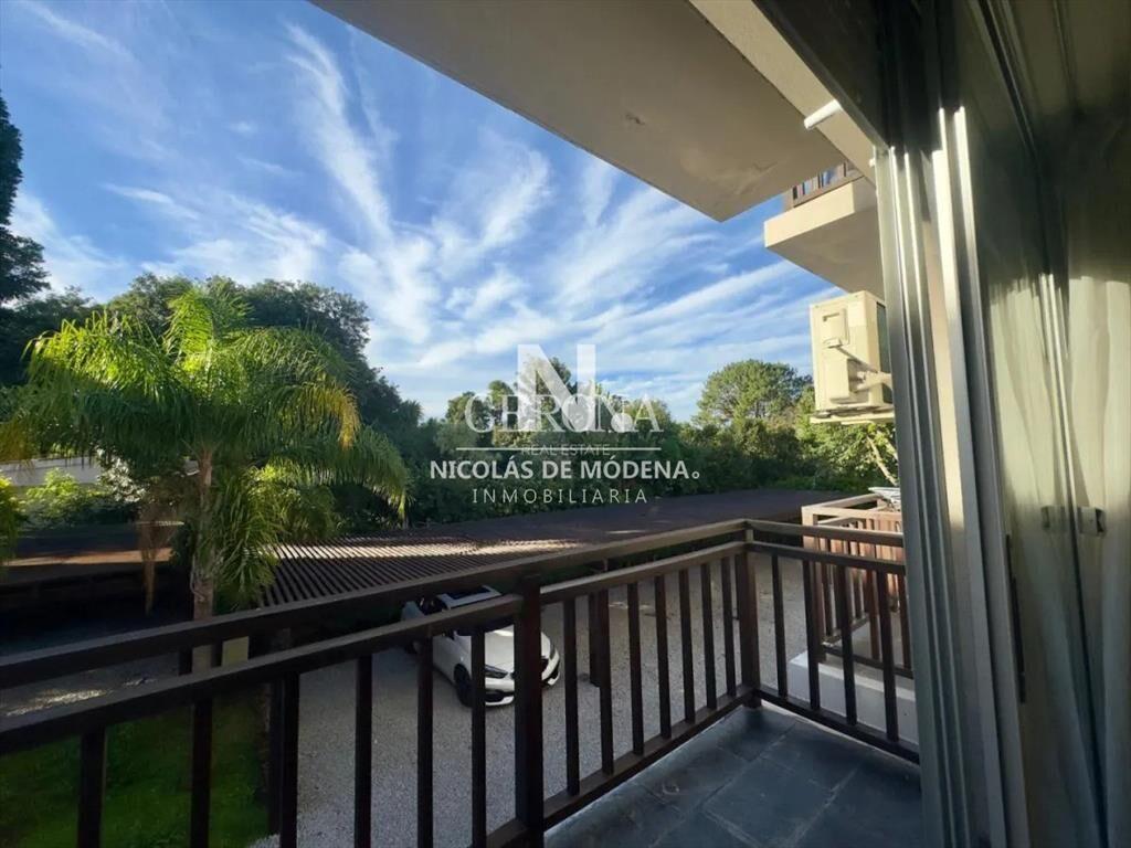 Venta Apartamento de 3 Dormitorios Con Jardin y