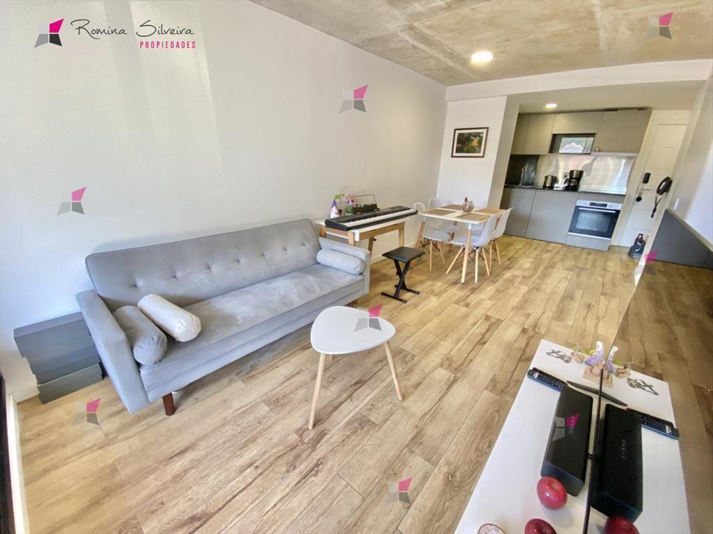 APARTAMENTO EN VENTA 2 DORMITORIOS 2 BAÑOS 1 EN