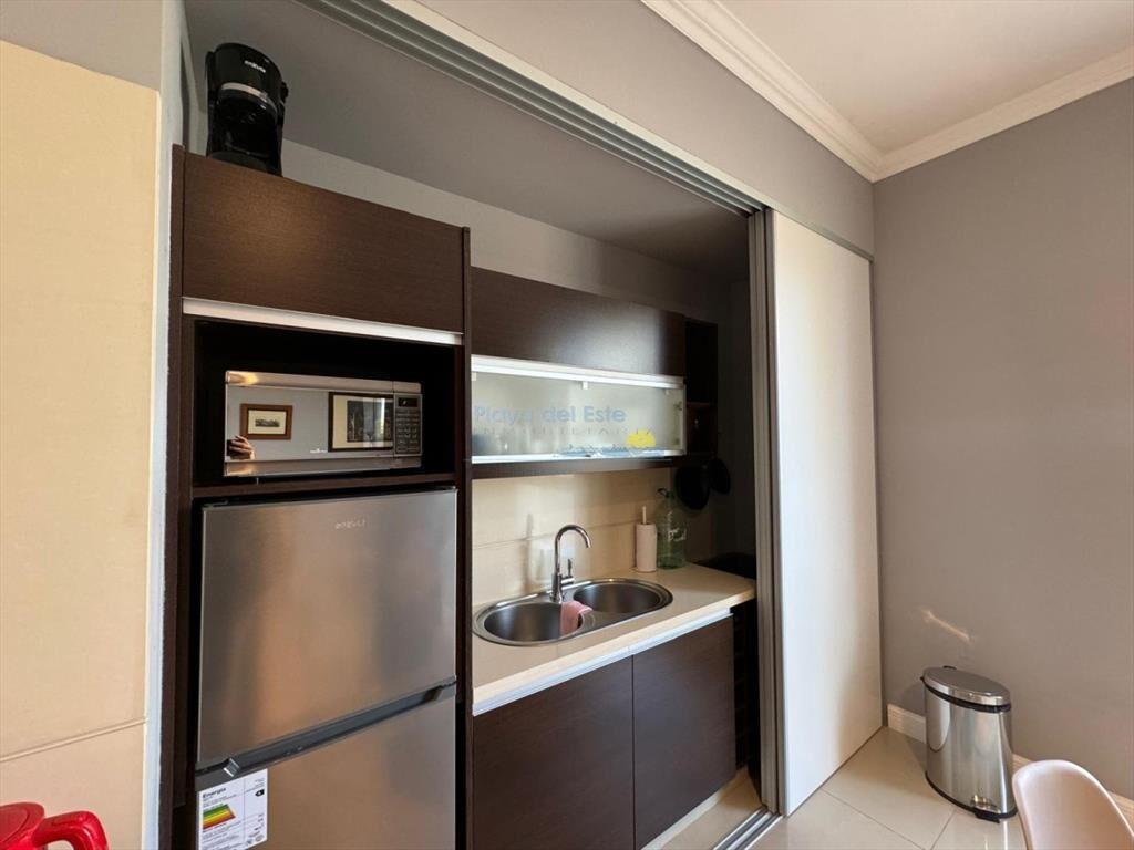 Apartamento en Alquiler de temporada de 1 en , ,
