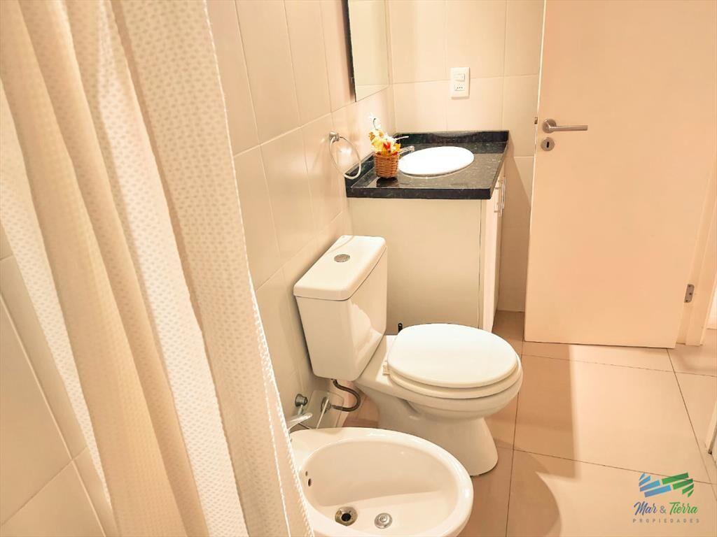 Venta de apartamento un dormitorio y medio en