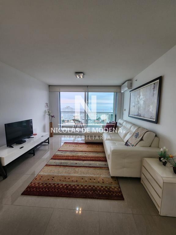 Apartamento en venta en torre One, 1 dormitorio