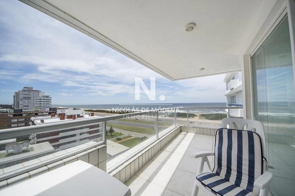 Apartamento con exelente vista al mar